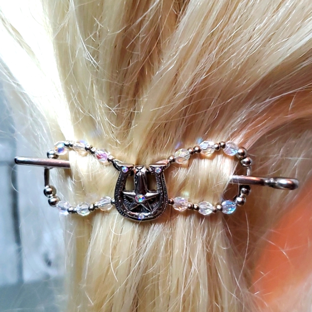 LillaRose Retired Horseshoe Flexi Clip